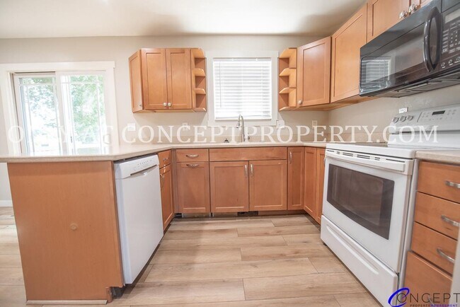 Building Photo - 3733 S 5080 W