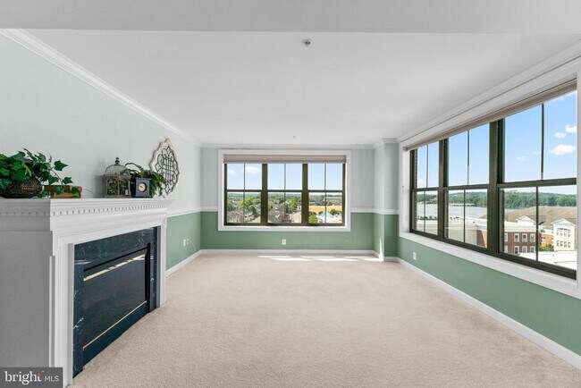 Building Photo - 485 Harbor Side St