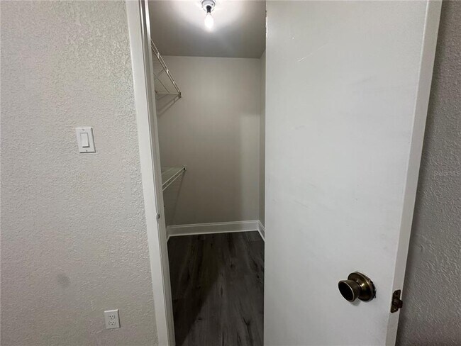Building Photo - 15300 SW 106th Terrace