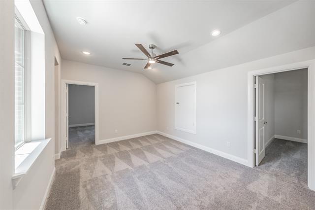 Building Photo - 241 Gardenia Dr