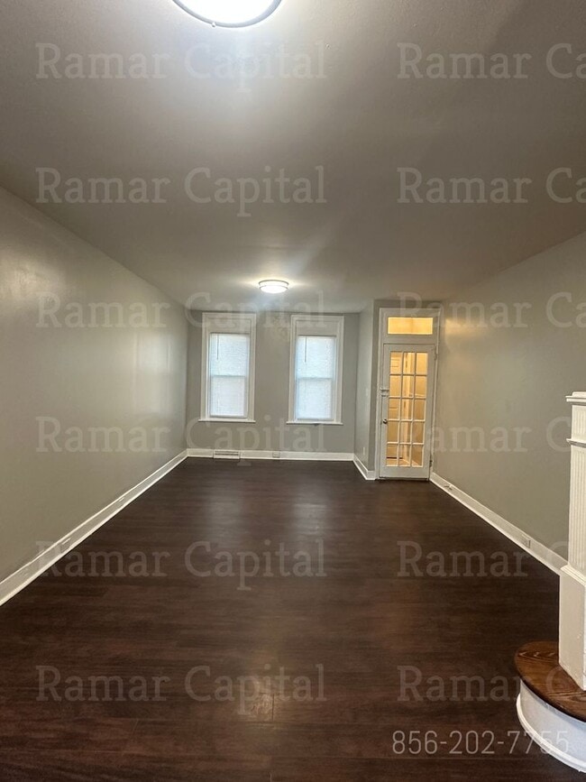 Building Photo - Cozy 3-Bedroom in the Heart of Downtown Ca...