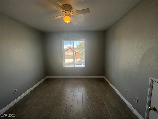 Building Photo - 362 Cavos Way