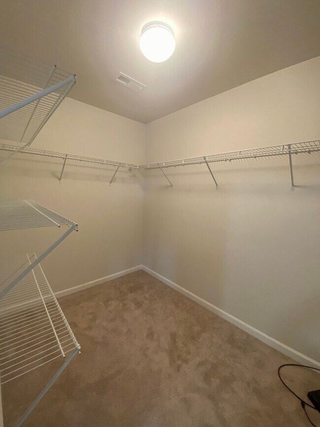 Building Photo - 3BR/2.5BA TOWNHOME IN INDIAN LAND SC