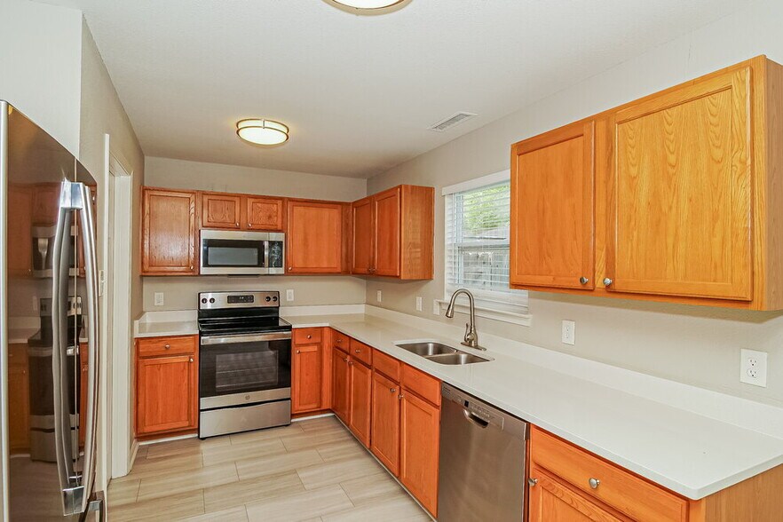 Building Photo - 4122 Kellybrook Dr