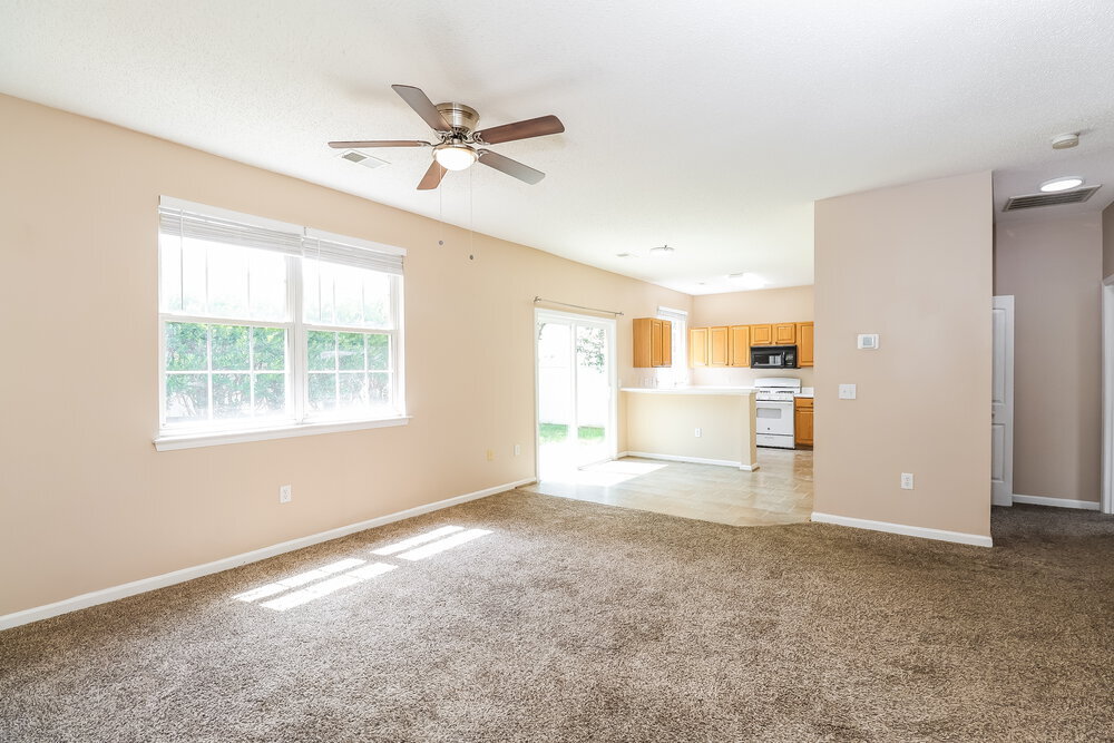 Building Photo - 8707 Meadowmont View Dr