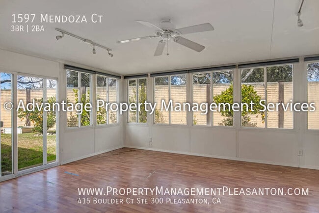 Building Photo - 1597 Mendoza Ct