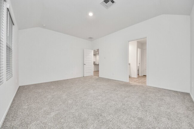 Building Photo - 2227 Laurel Bloom Ln