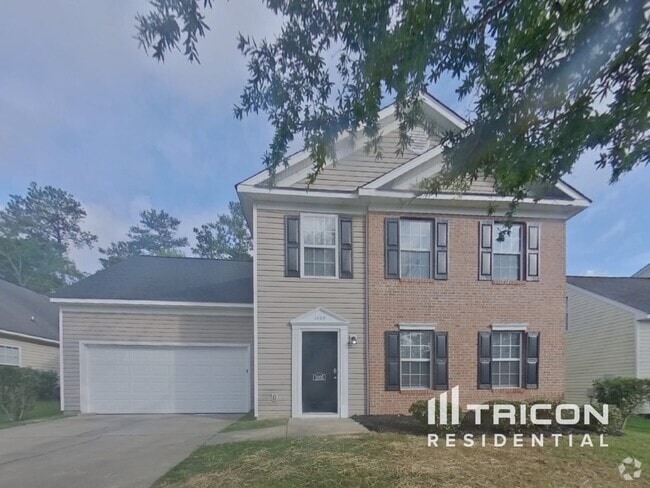 Building Photo - 1005 Aderley Oak Dr