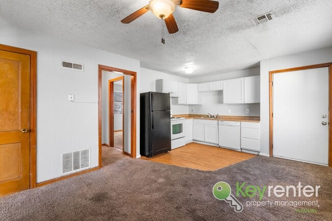 Building Photo - 1432 Fairmount St