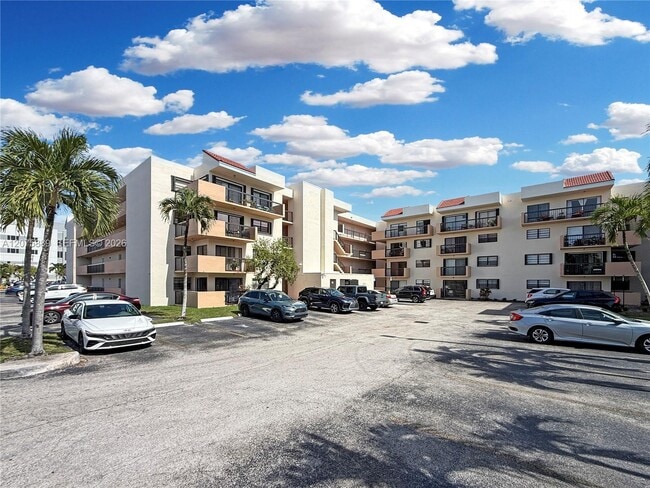 Building Photo - 995 SW 84th Ave