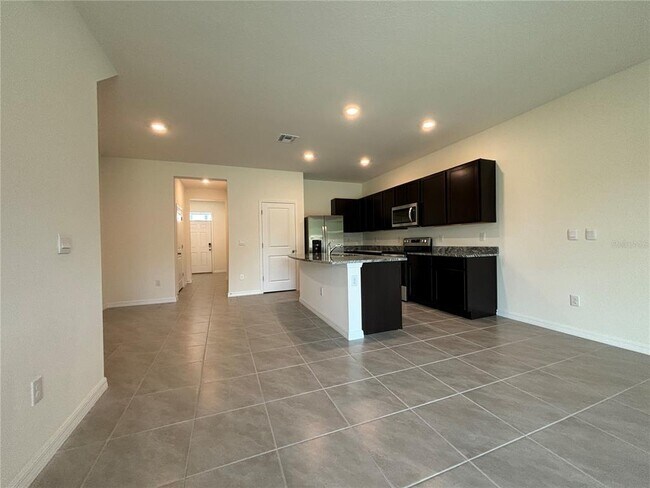 Building Photo - 11147 Crescent Deer Dr