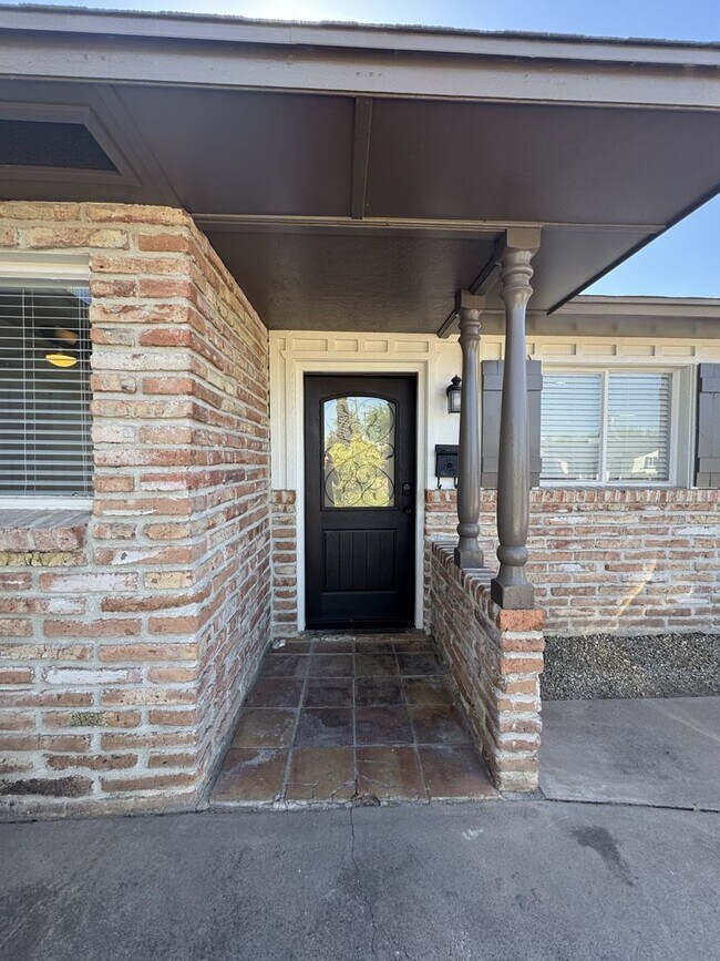 Building Photo - 4426 N 85th St