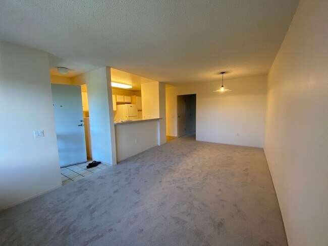 Building Photo - 127TAB