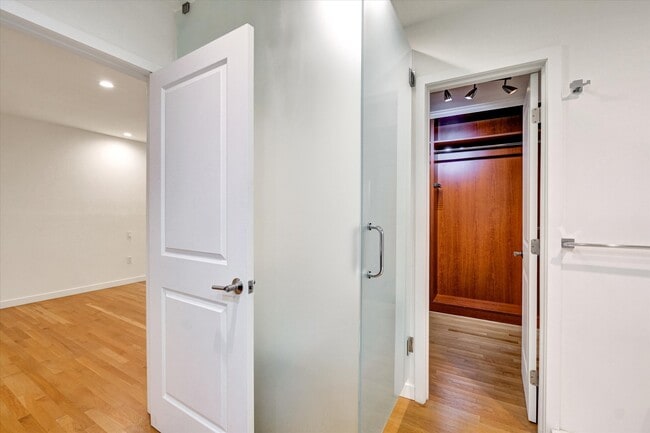 Building Photo - 5400 82nd W St