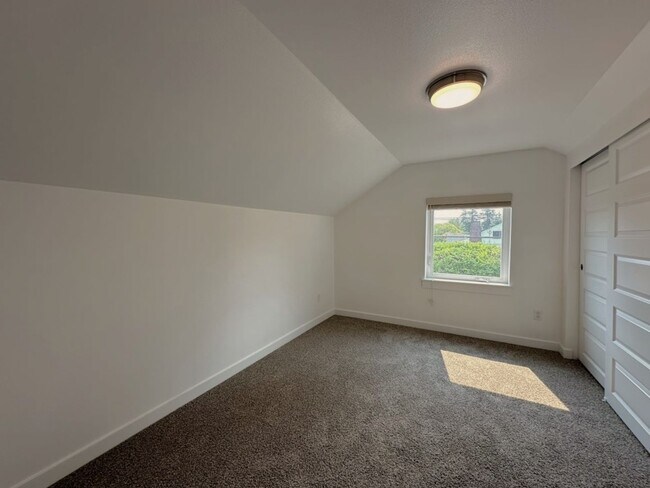 Building Photo - 5201 64th St W