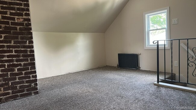Building Photo - 28 Stowe Pl
