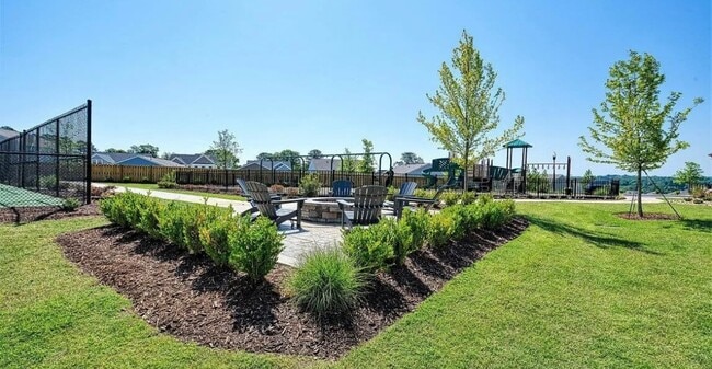 Building Photo - Beautiful 3/2 In Amenity Filled Neighborhood!