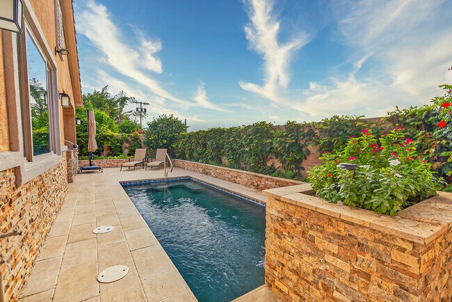 Building Photo - 81543 Avenida Celaya