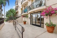 Building Photo - Wilcox Luxury Apartments