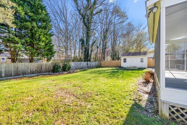 Building Photo - 531 Currituck Dr