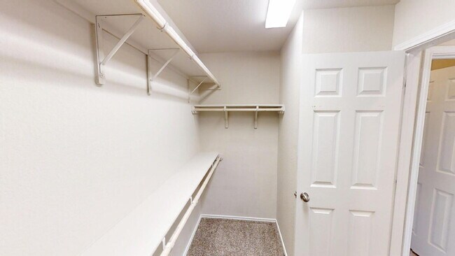 Building Photo - "Charming 4-Bed Home in Copperas Cove with...