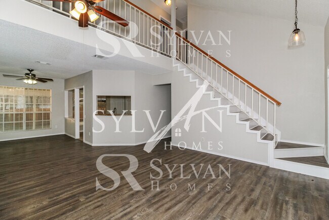 Building Photo - Prepare to fall in love with this 4BR, 2.5BA home.