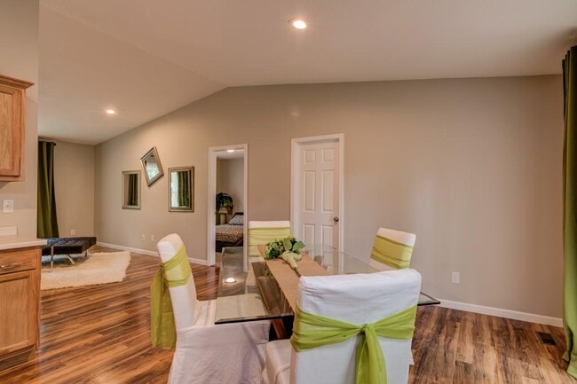 Building Photo - 15 Sand Hill School Rd