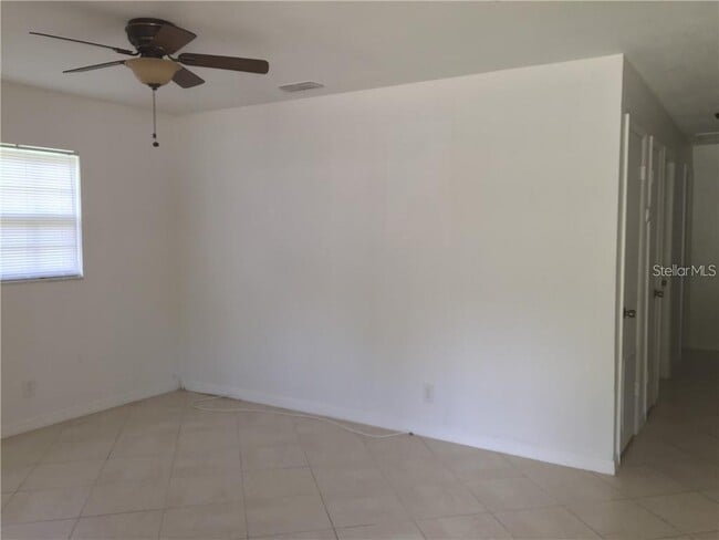 Building Photo - 6708 S Hesperides St