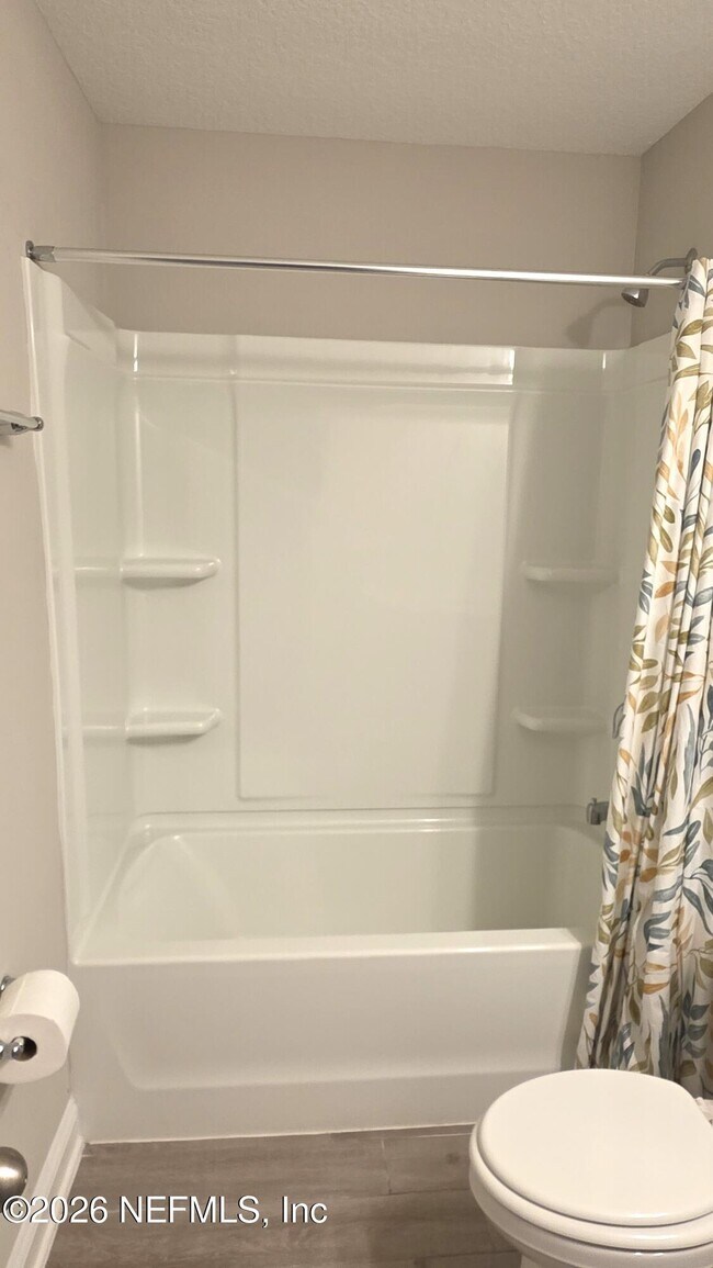 Building Photo - 721 Narvarez Ave