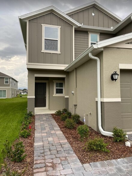 Building Photo - 2342 Carrabelle Way