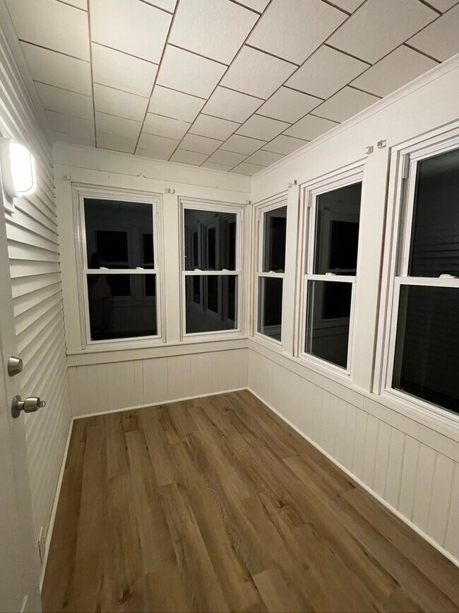 Second Floor Balcony - 42 Gates St
