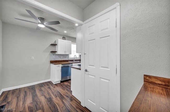 Building Photo - 12508 Sobieski Ave