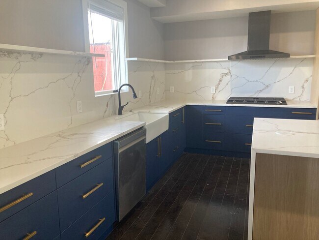 Building Photo - Extravagant New Construction in Polish Hill – A Must-See Luxury Rental!