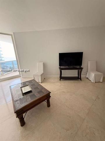 Building Photo - 9595 Collins Ave