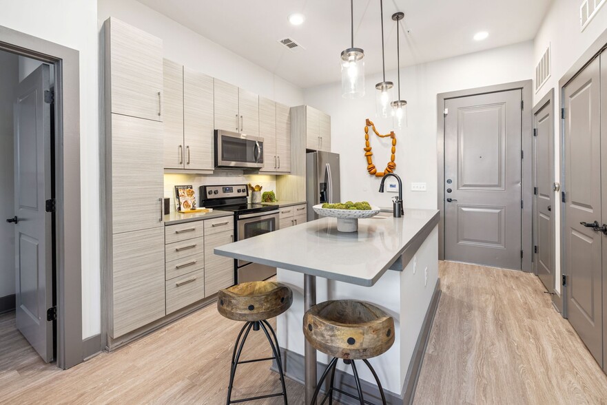 Primary Photo - District at Duluth Apartments
