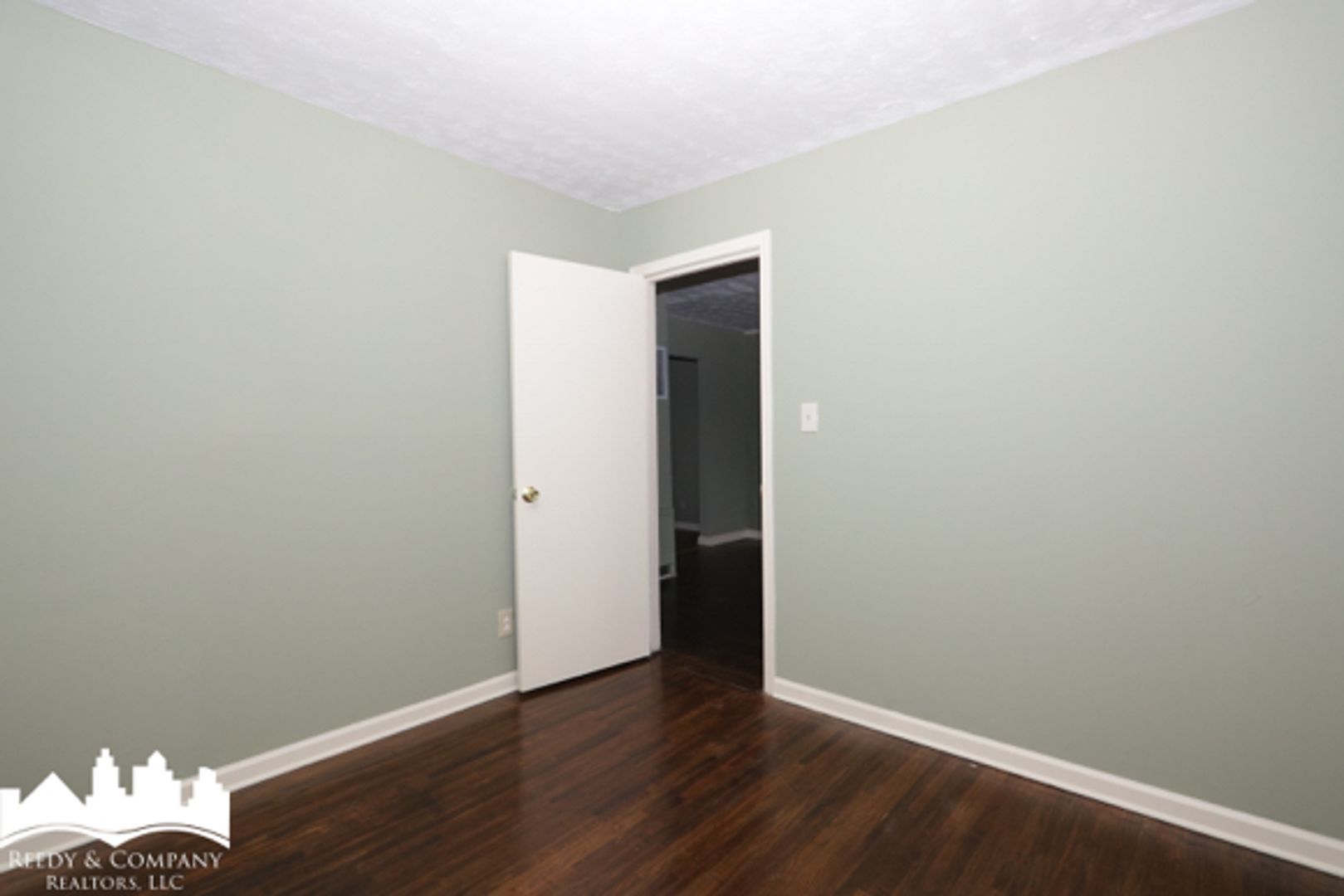 Building Photo - 2474 Corning Ave