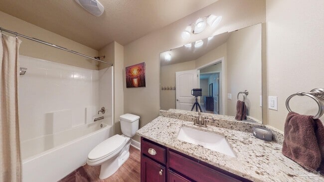 Building Photo - 4444 Piedmont Way