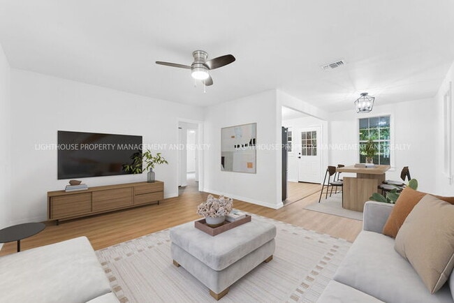 Building Photo - Charming Newly Renovated 2-Bedroom Home Near Murray Hill!