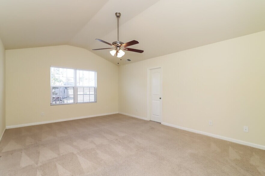 Building Photo - 54 Sharp Way