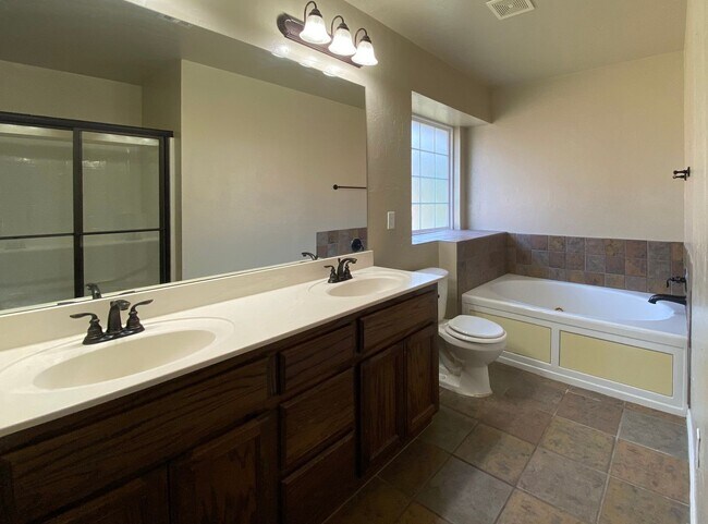 Building Photo - First Month Free!  Freshly Remodeled - New...