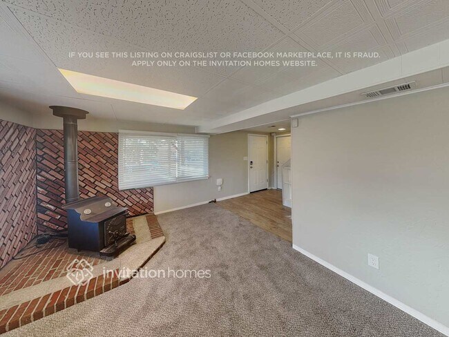 Building Photo - 10110 Depew St