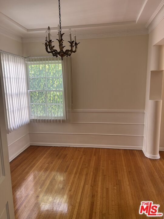 Building Photo - 244 S Lasky Dr