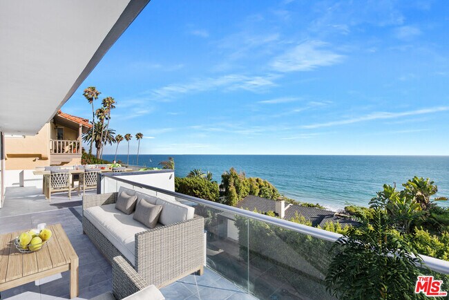 Primary Photo - 17737 Porto Marina Way