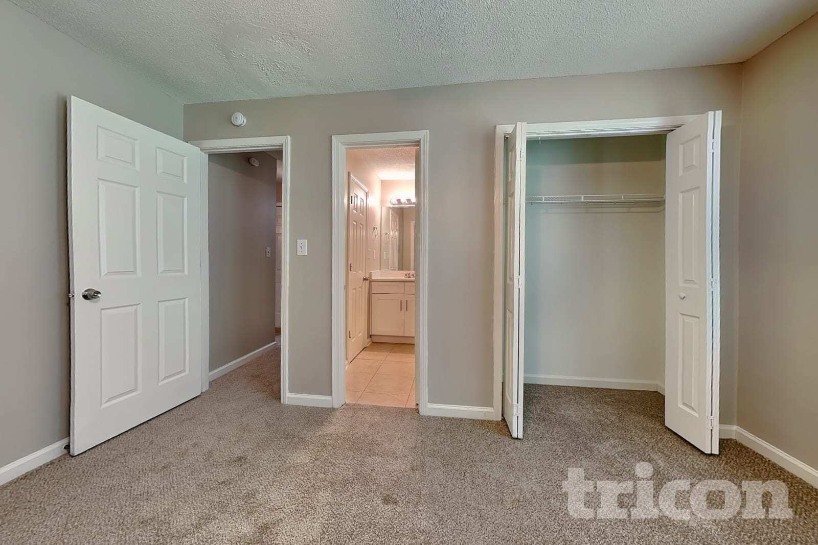 Building Photo - 5425 Brickleberry Way