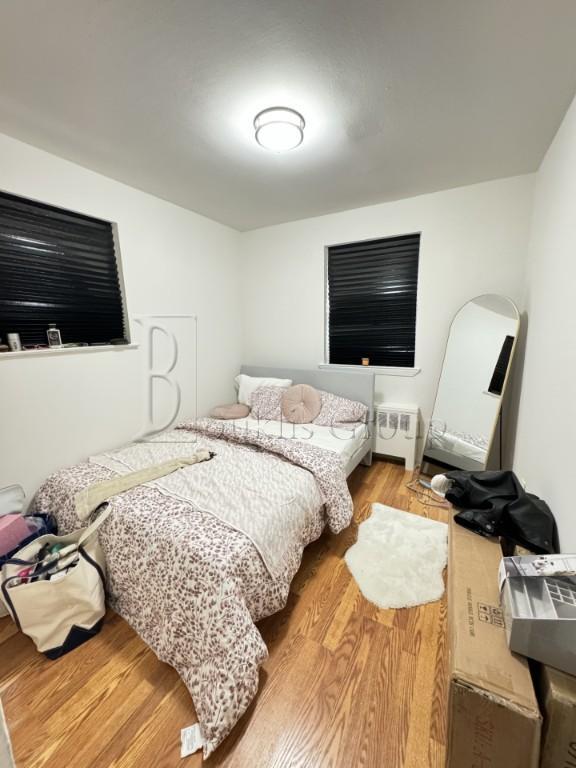 Building Photo - ** RENOVATED ** 2 BED ** 1 BATH ** PRIME LOCATION **