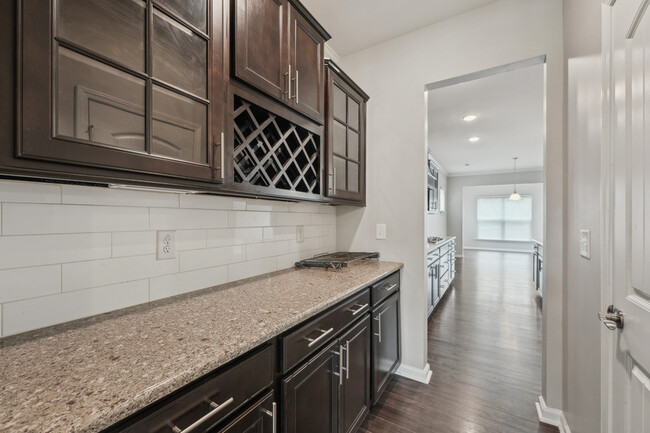 Building Photo - 3356 Bordwell Ridge Dr
