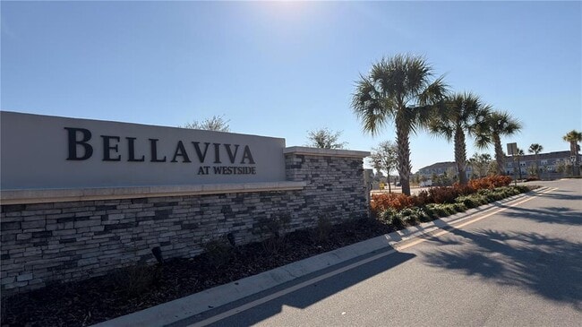 Building Photo - 9628 Westside Hls Dr