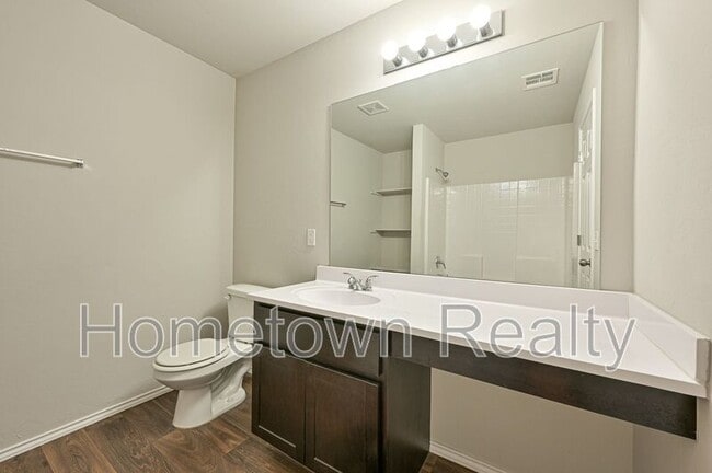 Building Photo - 9708 High Noon Rd