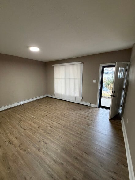 Building Photo - 1019 Howertown Rd