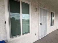 Building Photo - 007